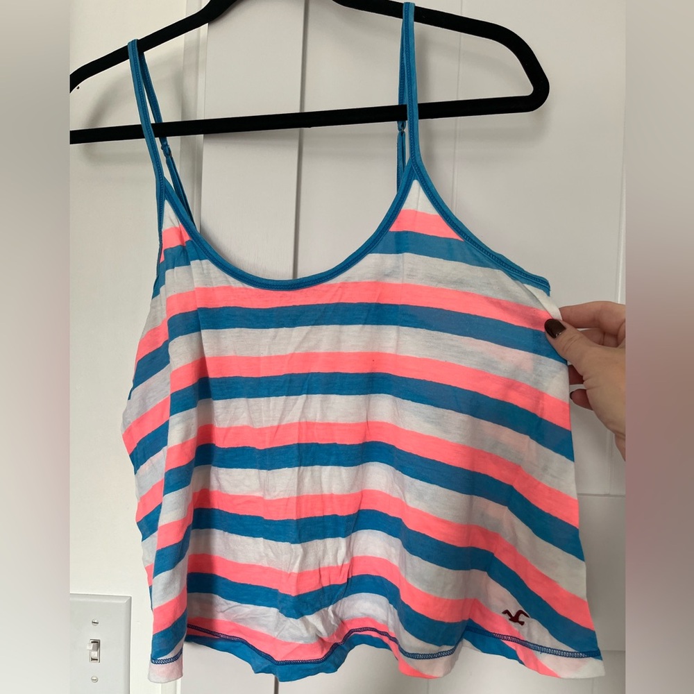 Hollister crop tank